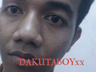 DAKUTAbOYxx