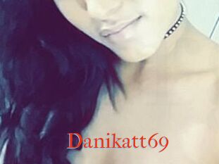 Dani_katt69