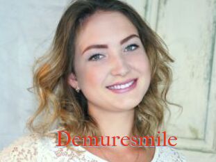 Demuresmile