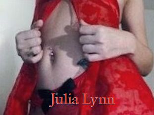 Julia_Lynn