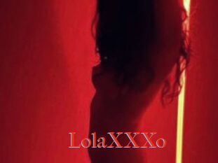 LolaXXXo