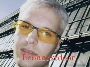 Leonnextdoor