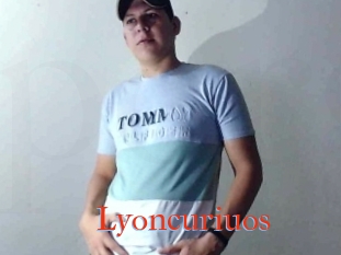 Lyoncuriuos