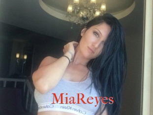 MiaReyes