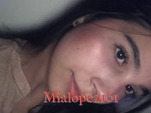 Mialopez101