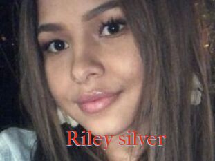 Riley_silver