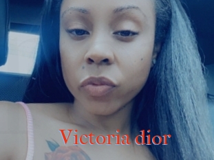 Victoria_dior